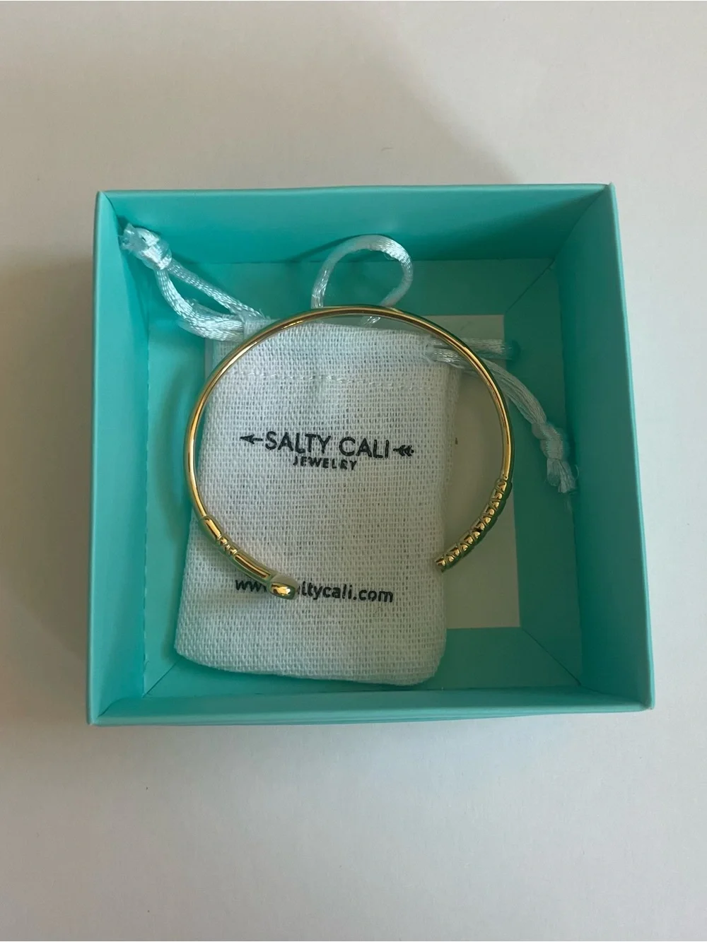 Salty Cali 18k Gold Plated Stainless Steel Golf Club Cuff Bracelet